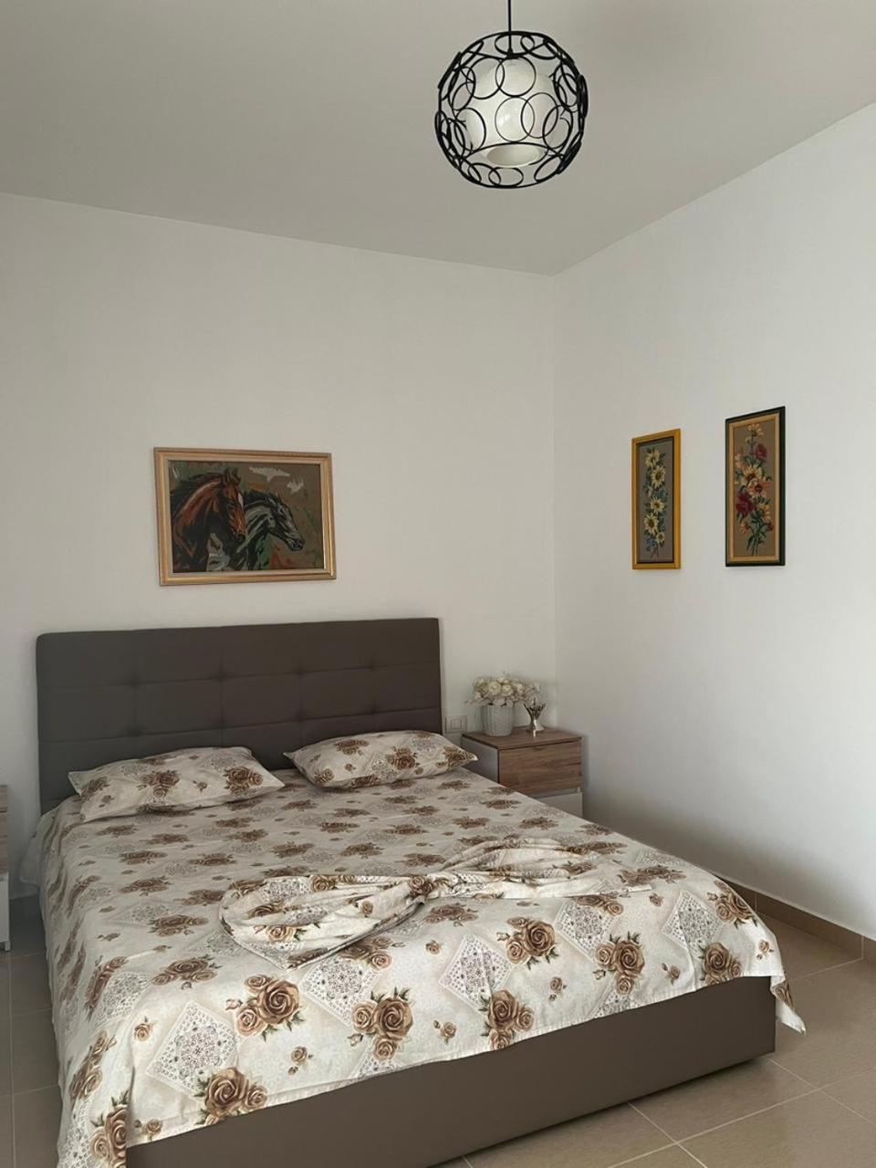 Corazon Guest House Vlorë Extérieur photo